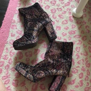 Free people heeled boot!
